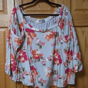 Old Navy Women's A-Line Skirt in Blue and Pink Floral